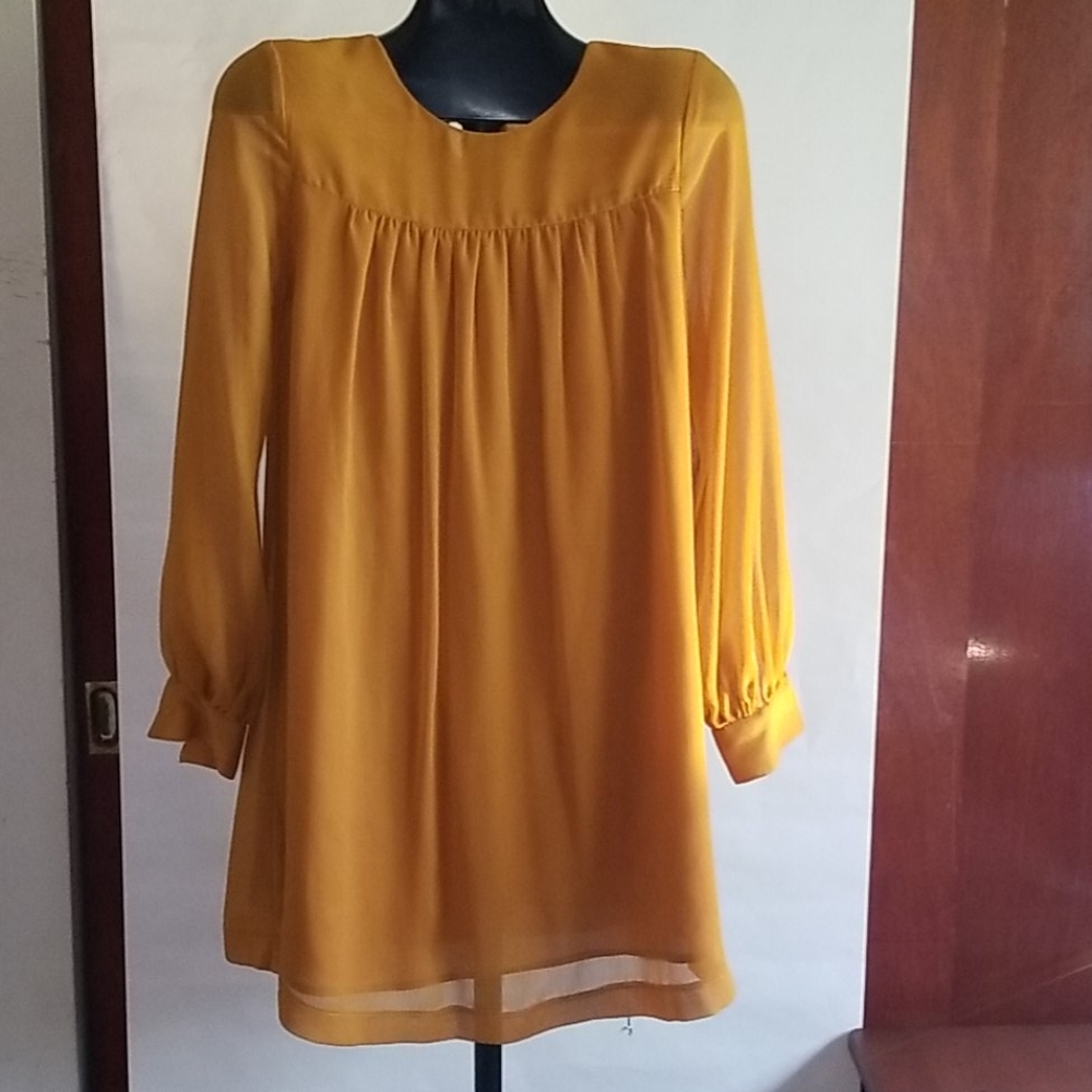 Women's dress